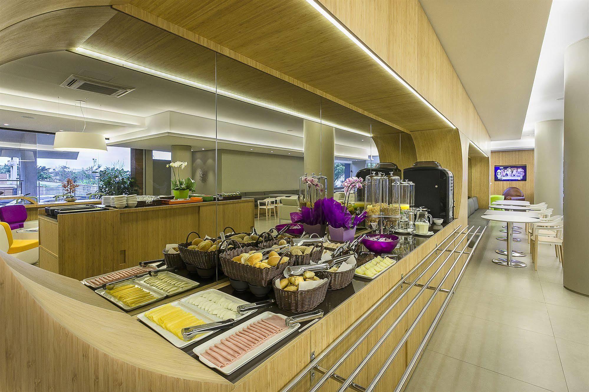 Dmax Hotel Marília Zewnętrze zdjęcie